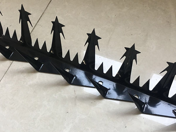 wall spike